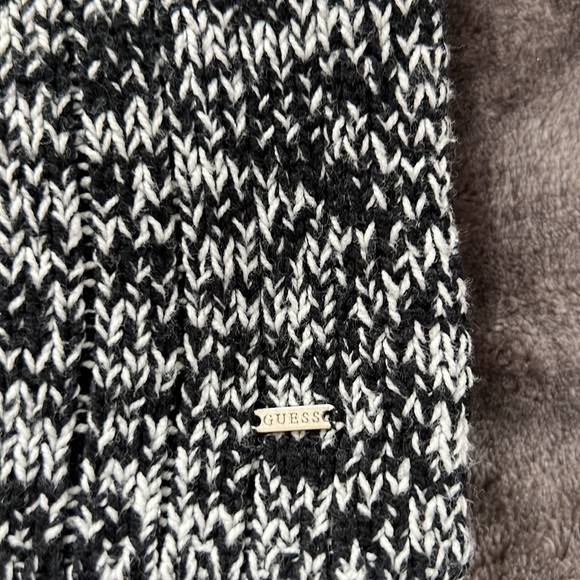 Guess sweater - Picture 11 of 14